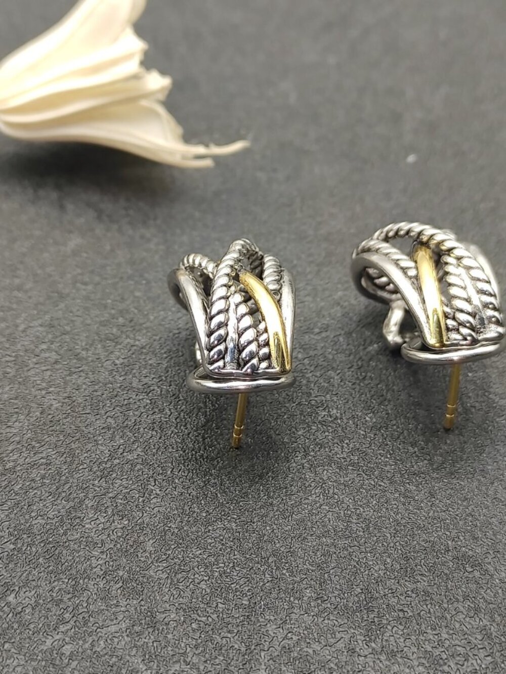 David Yurman 925 Silver Earrings with Original Pouch - Picture 4 of 8